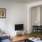 Apartment Rue Thomann